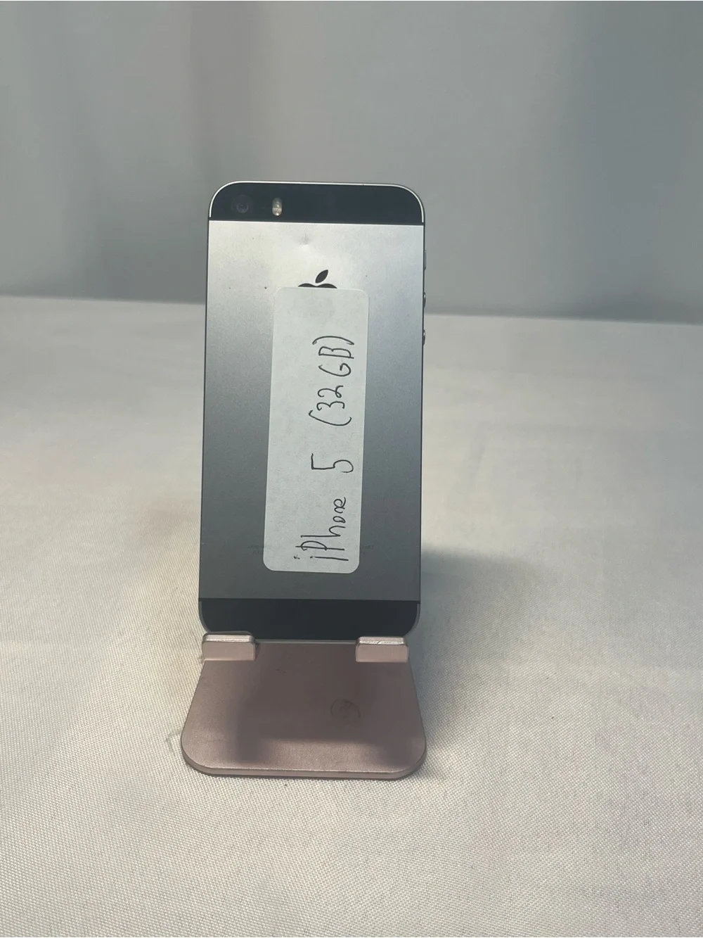 Apple iPhone SE 32GB Space Gray - Bad LCD/Touchscreen - Read Description